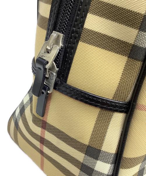 BURBERRY（バーバリー）BURBERRY (バーバリー) ミニボストンバッグ ベージュの古着・服飾アイテム