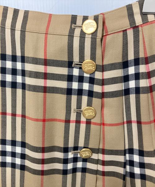 Burberry's（バーバリーズ）Burberry's (バーバリーズ) ノバチェックスカート ベージュ サイズ:9ARの古着・服飾アイテム