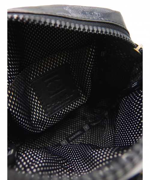 CHANEL（シャネル）CHANEL (シャネル) ショルダーバッグ ブラック スポーツ A35970 11683106の古着・服飾アイテム