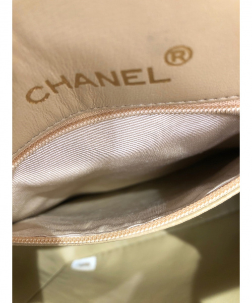 CHANEL（シャネル）CHANEL (シャネル) チェーンショルダーバッグ ベージュ×ブラック サイズ:- バイカラーの古着・服飾アイテム