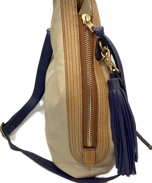 VIOLAd'ORO（ヴィオラドーロ）VIOLAd'ORO (ヴィオラドーロ) ハンドバッグ ベージュの古着・服飾アイテム