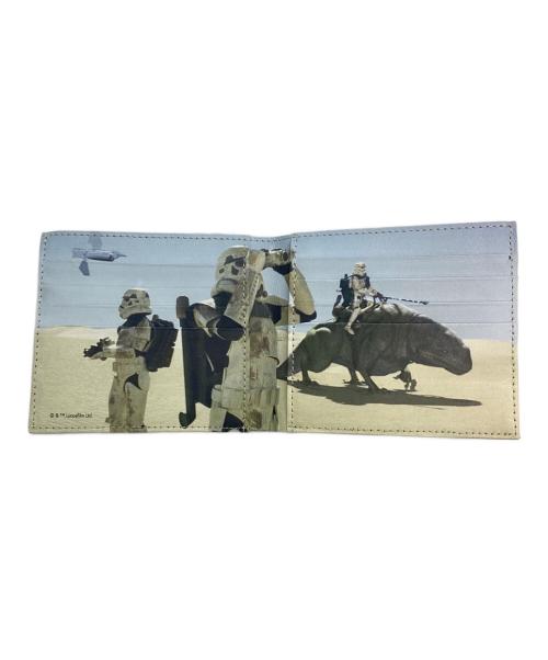 NAUGTIAN（ノーティアム）NAUGTIAN (ノーティアム) 2つ折り財布 ホワイトの古着・服飾アイテム