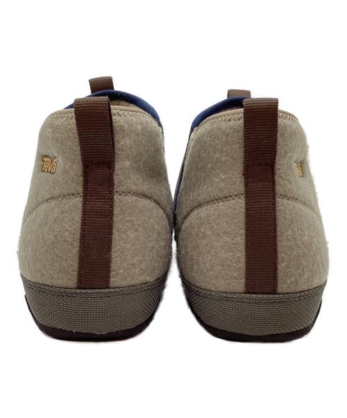 TEVA（テバ）TEVA (テバ) スニーカー ベージュ サイズ:UK8の古着・服飾アイテム