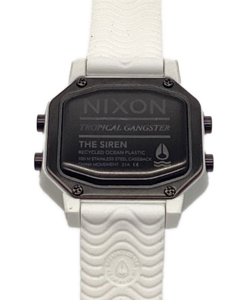 NIXON（ニクソン）NIXON (ニクソン) デジタルウォッチ ホワイト 未使用品の古着・服飾アイテム
