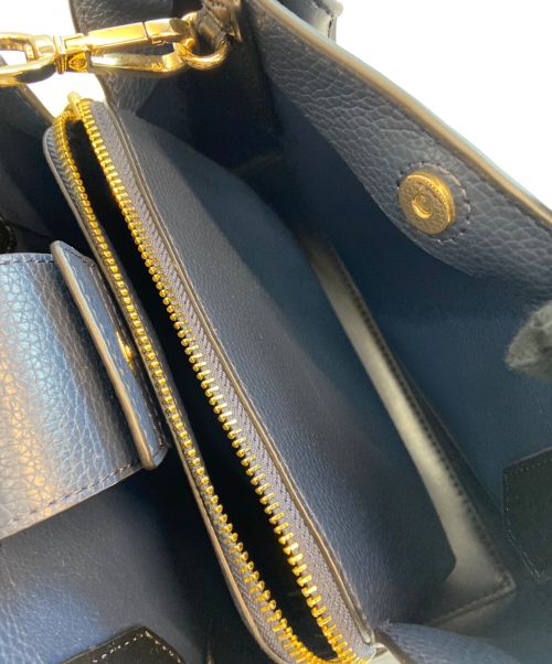 MICHAEL KORS（マイケル・コース）MICHAEL KORS (マイケルコース) 2WAYバッグ ネイビー×ブラックの古着・服飾アイテム