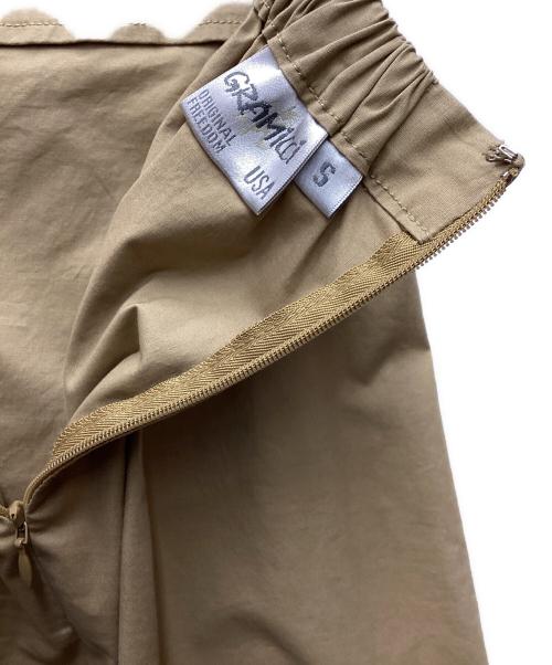 B:MING by BEAMS（ビーミングバイビームス）B:MING by BEAMS (ビーミングバイビームス) GRAMICCI (グラミチ) スカート ベージュ サイズ:Sの古着・服飾アイテム