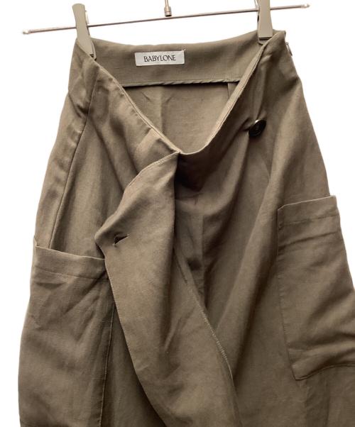 BABYLONE（バビロン）BABYLONE (バビロン) タイトスカート カーキ サイズ:36 未使用品の古着・服飾アイテム