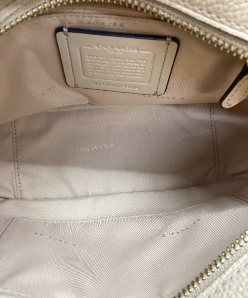 COACH（コーチ）COACH (コーチ) ショルダーバッグ ピンクベージュの古着・服飾アイテム