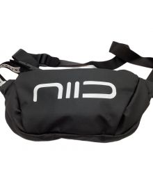 NIID（ニード）の古着「ボディバッグ」｜ブラック