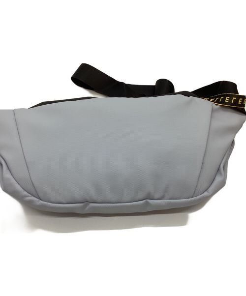 NIID（ニード）NIID (ニード) ボディバッグ マットグレーの古着・服飾アイテム