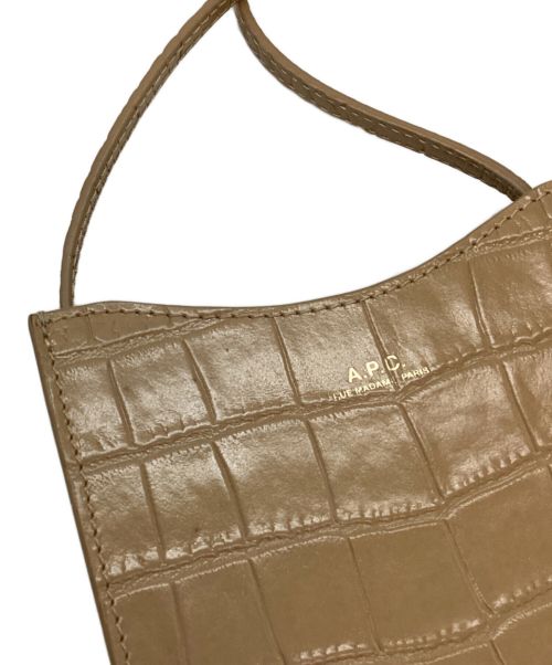 A.P.C.（アーペーセー）A.P.C. (アーペーセー) JAMIE ライトブラウンの古着・服飾アイテム