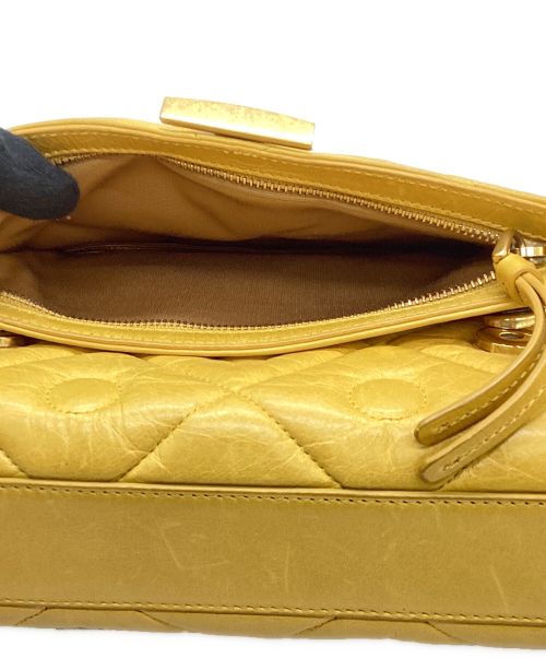 TOD'S（トッズ）TOD'S (トッズ) ハンドバッグ イエローの古着・服飾アイテム