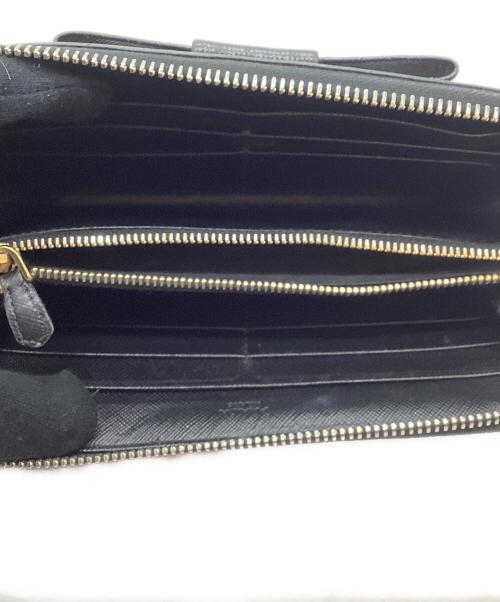 PRADA（プラダ）PRADA (プラダ) 長財布 ブラックの古着・服飾アイテム