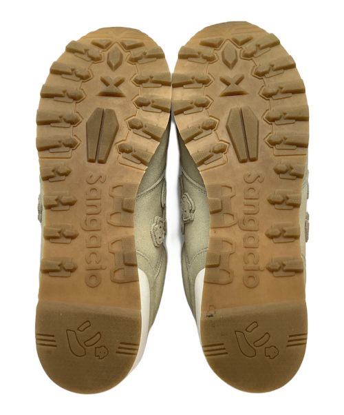 via SANGACIO（ヴィア・サンガチオ）via SANGACIO (ヴィア・サンガチオ) スニーカー ベージュ サイズ:26.5cmの古着・服飾アイテム