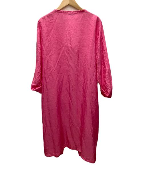 R&D.M.Co-OLDMAN'S TAILOR（オールドマンズテイラー）R&D.M.Co-OLDMAN'S TAILOR (オールドマンズテイラー) シルクワンピース ショッキングピンク サイズ:無しの古着・服飾アイテム