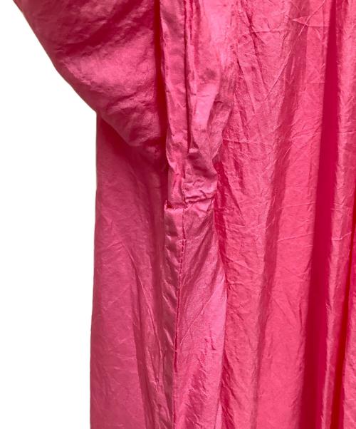 R&D.M.Co-OLDMAN'S TAILOR（オールドマンズテイラー）R&D.M.Co-OLDMAN'S TAILOR (オールドマンズテイラー) シルクワンピース ショッキングピンク サイズ:無しの古着・服飾アイテム
