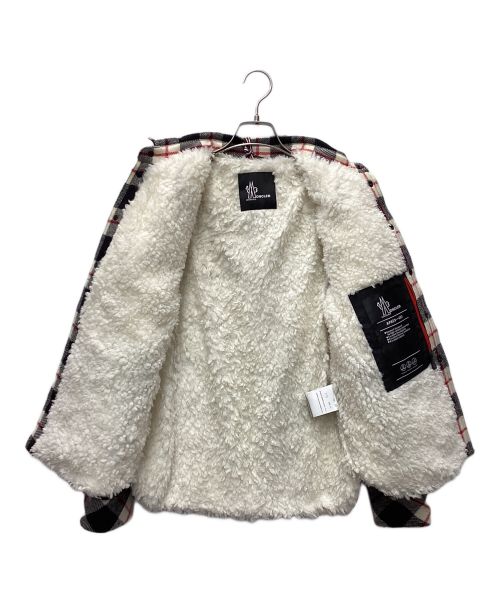 MONCLER GRENOBLE（モンクレール グルノーブル）MONCLER GRENOBLE (モンクレール グルノーブル) ダウンシャツジャケット ホワイト×ブラックの古着・服飾アイテム
