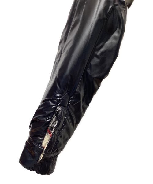 MONCLER GRENOBLE（モンクレール グルノーブル）MONCLER GRENOBLE (モンクレール グルノーブル) ダウンシャツジャケット ホワイト×ブラックの古着・服飾アイテム