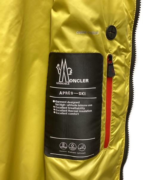 MONCLER GRENOBLE（モンクレール グルノーブル）MONCLER GRENOBLE (モンクレール グルノーブル) ダウンベスト イエロー サイズ:5の古着・服飾アイテム