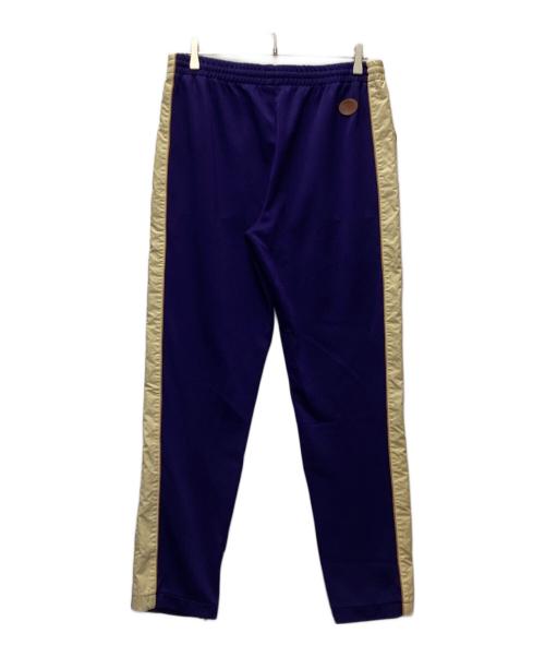 GUCCI（グッチ）GUCCI (グッチ) レザーロゴパッチ付きサイドライントラックパンツ ネイビー×アイボリー サイズ:Lの古着・服飾アイテム