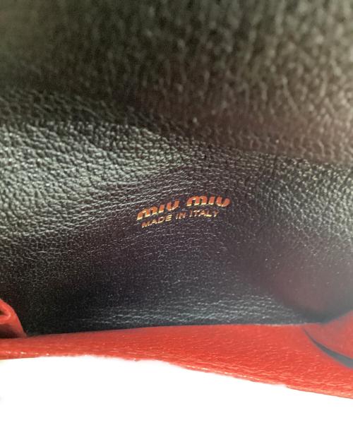 MIU MIU（ミュウミュウ）MIU MIU (ミュウミュウ) 名刺入れ ブラック×レッドの古着・服飾アイテム