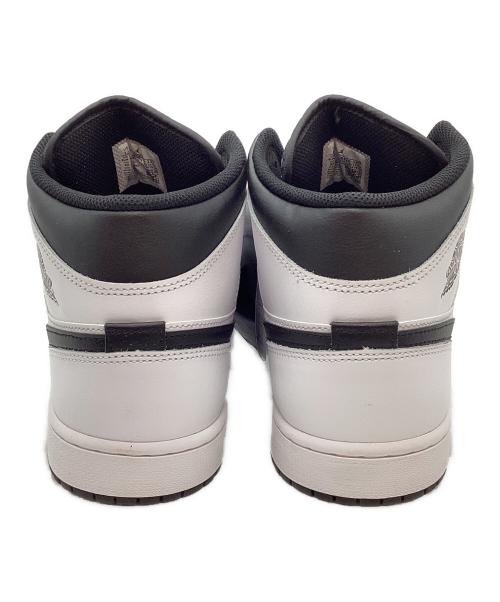NIKE（ナイキ）NIKE (ナイキ) JORDAN BRAND AIR JORDAN 1 MID ブラック×ホワイト サイズ:３０cmの古着・服飾アイテム
