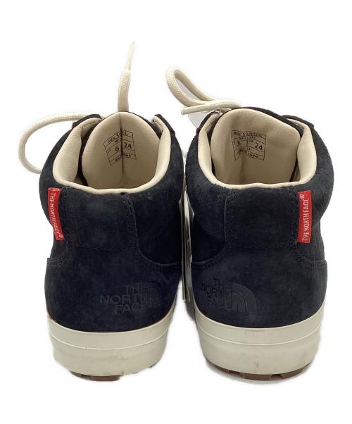 THE NORTH FACE（ザ ノース フェイス）THE NORTH FACE (ザ ノース フェイス) ミドルカットスニーカー ブラック×ホワイト サイズ:24 未使用品の古着・服飾アイテム