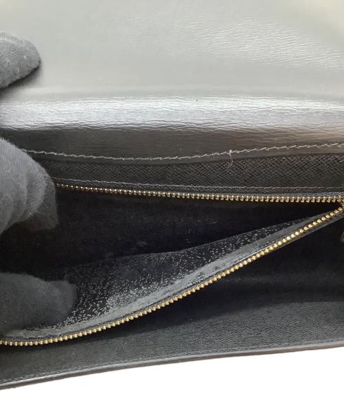 LOUIS VUITTON（ルイ ヴィトン）LOUIS VUITTON (ルイ ヴィトン) クラッチバッグ ブラックの古着・服飾アイテム