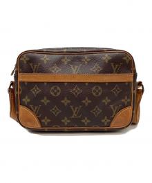 LOUIS VUITTON（ルイ ヴィトン）の古着「ショルダーバッグ」