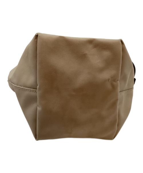 Herve Chapelier（エルベシャプリエ）Herve Chapelier (エルベシャプリエ) ナイロン船形ショルダーバッグ ベージュの古着・服飾アイテム