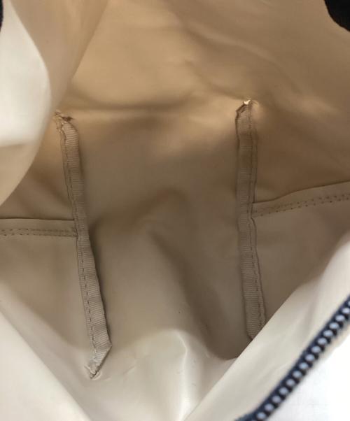 Herve Chapelier（エルベシャプリエ）Herve Chapelier (エルベシャプリエ) ナイロン船形ショルダーバッグ ベージュの古着・服飾アイテム