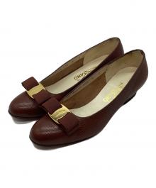 Salvatore Ferragamo（サルヴァトーレ フェラガモ）の古着「パンプス」｜ブラウン