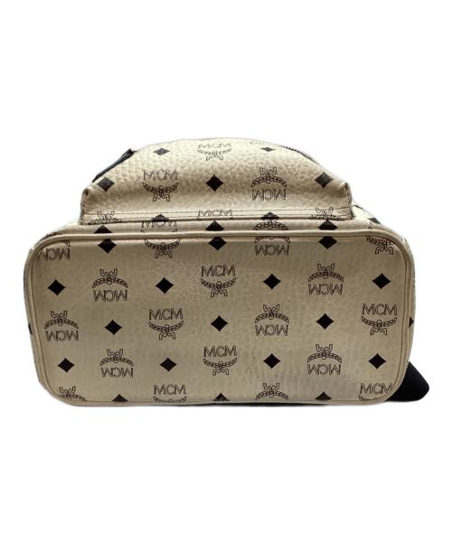 MCM（エムシーエム）MCM (エムシーエム) ロゴレザーリュック ホワイトの古着・服飾アイテム