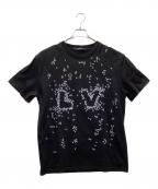 LOUIS VUITTONルイ ヴィトン）の古着「LVスプレッドエンブロイダリーTシャツ」｜ブラック