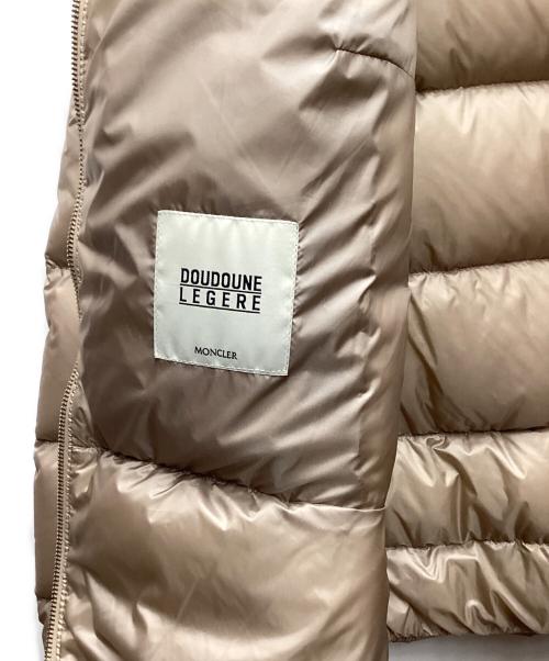 MONCLER（モンクレール）MONCLER (モンクレール) ダウンジャケット ベージュの古着・服飾アイテム