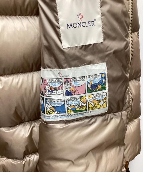 MONCLER（モンクレール）MONCLER (モンクレール) ダウンジャケット ベージュの古着・服飾アイテム