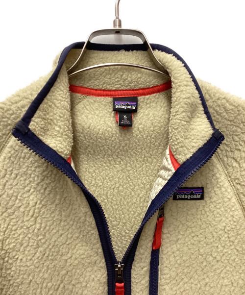 Patagonia（パタゴニア）Patagonia (パタゴニア) ボーイズレトロパイルジャケット ベージュ サイズ:XLの古着・服飾アイテム
