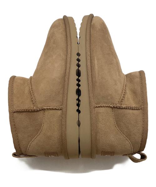 UGG（アグ）UGG (アグ) ムートンブーツ/Kids UGG Classic Ultra Mini Boot ベージュ サイズ:23.5cmの古着・服飾アイテム