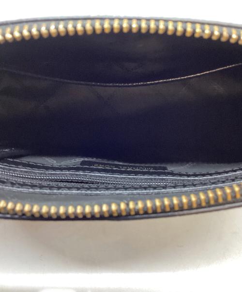MICHAEL KORS（マイケルコース）MICHAEL KORS (マイケルコース) ショルダーバッグ ブラックの古着・服飾アイテム