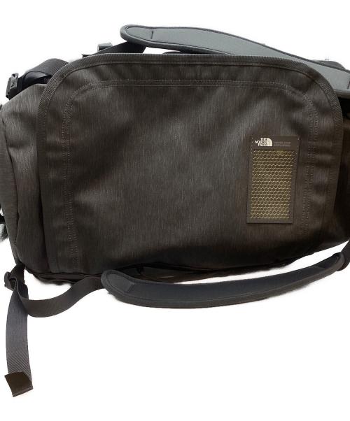 THE NORTH FACE（ザ ノース フェイス）THE NORTH FACE (ザ ノース フェイス) ボストンバッグ グレーの古着・服飾アイテム
