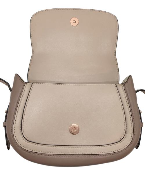 MICHAEL KORS（マイケル・コース）MICHAEL KORS (マイケルコース) ショルダーバッグ/Jolene Tricolor Saddle Crossbody アイボリー×ピンクの古着・服飾アイテム