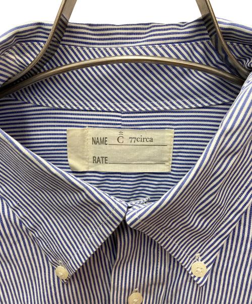 77circa（ナナナナサーカ）77circa (ナナナナサーカ) リメイクシャツ ブルー×ホワイト サイズ:Fの古着・服飾アイテム