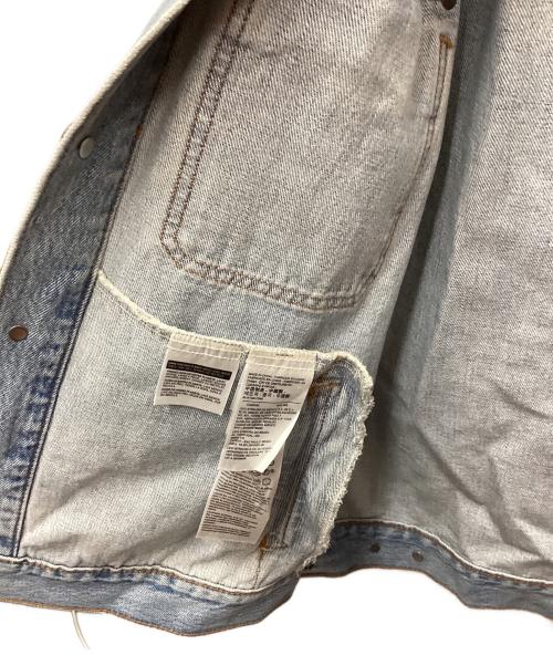 LEVI'S（リーバイス）LEVI'S (リーバイス) デニムトラッカージャケット ブルー×カーキ サイズ:Mの古着・服飾アイテム