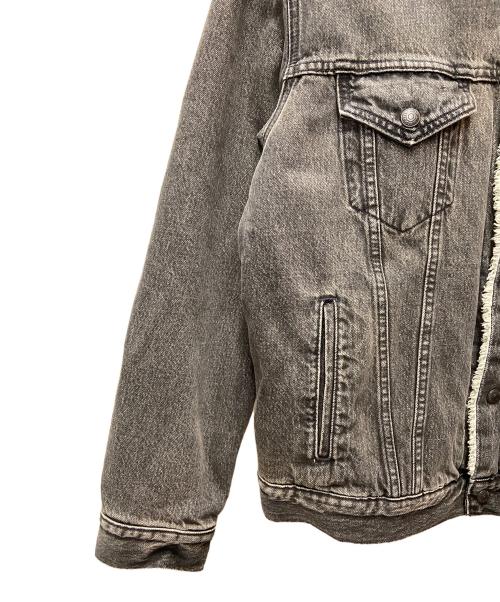 LEVI'S（リーバイス）LEVI'S (リーバイス) デニムボアトラッカージャケット ブラック サイズ:Mの古着・服飾アイテム