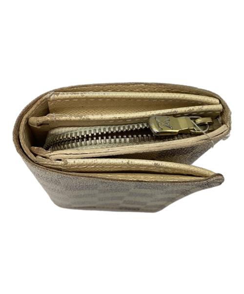 LOUIS VUITTON（ルイ ヴィトン）LOUIS VUITTON (ルイ ヴィトン) 2つ折り財布 ホワイトの古着・服飾アイテム