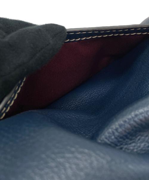 MARC JACOBS（マークジェイコブズ）MARC JACOBS (マークジェイコブズ) ショルダーバッグ ネイビーの古着・服飾アイテム