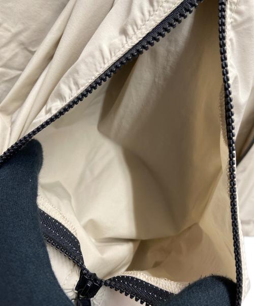 THE NORTH FACE（ザ ノース フェイス）THE NORTH FACE (ザ ノース フェイス) ナイロンジャケット/フリーランインサレーションジャケット ベージュ サイズ:Lの古着・服飾アイテム