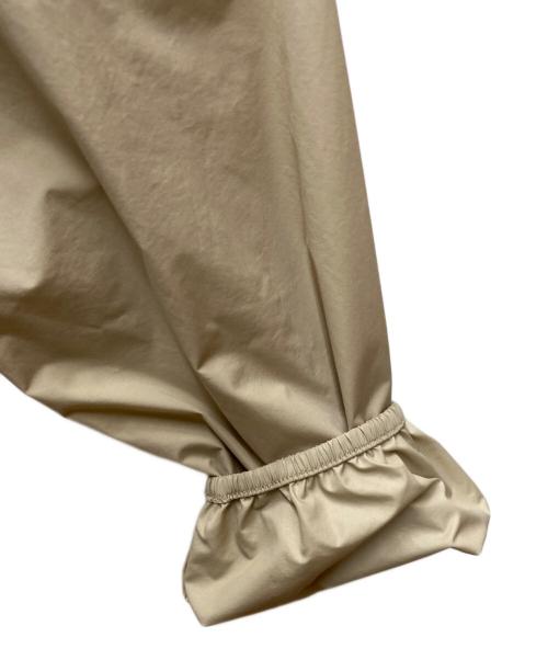 THE NORTH FACE（ザ ノース フェイス）THE NORTH FACE (ザ ノース フェイス) ナイロンジャケット/フリーランインサレーションジャケット ベージュ サイズ:Lの古着・服飾アイテム