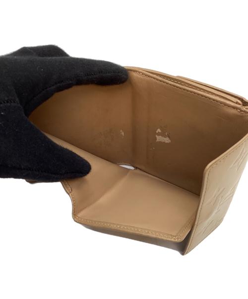 LOUIS VUITTON（ルイ ヴィトン）LOUIS VUITTON (ルイ ヴィトン) 2つ折り財布/ヴェルニ・ポルト モネ・ビエ カルト クレディ ゴールドの古着・服飾アイテム