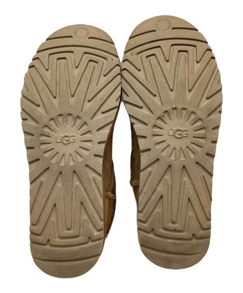 UGG（アグ）UGG (アグ) ムートンブーツ ベージュ サイズ:25cmの古着・服飾アイテム